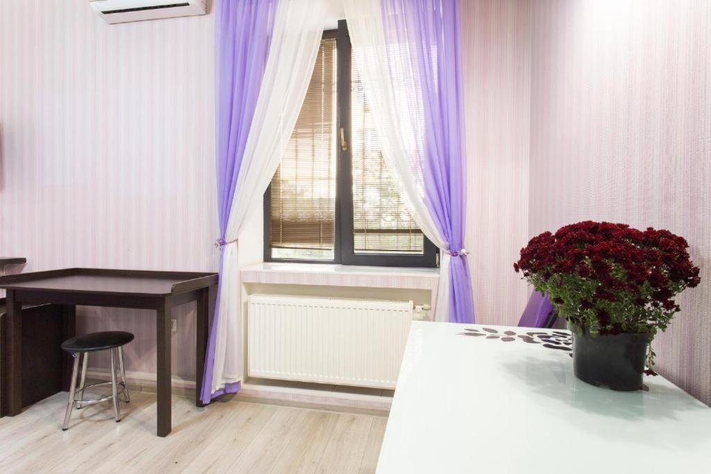 Kosmicheskaya Street Area Apartment Kharkiv Exterior photo