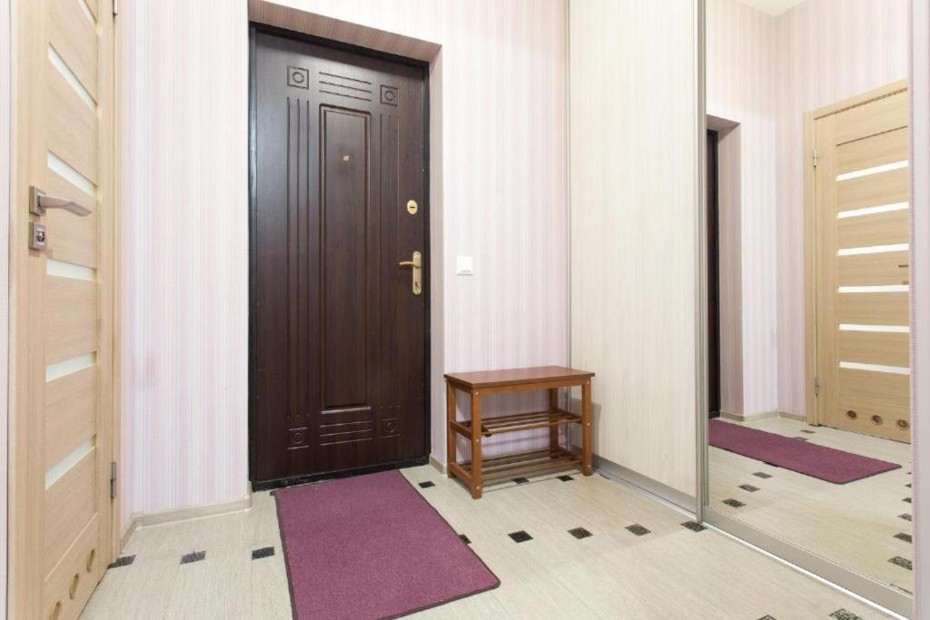 Kosmicheskaya Street Area Apartment Kharkiv Exterior photo